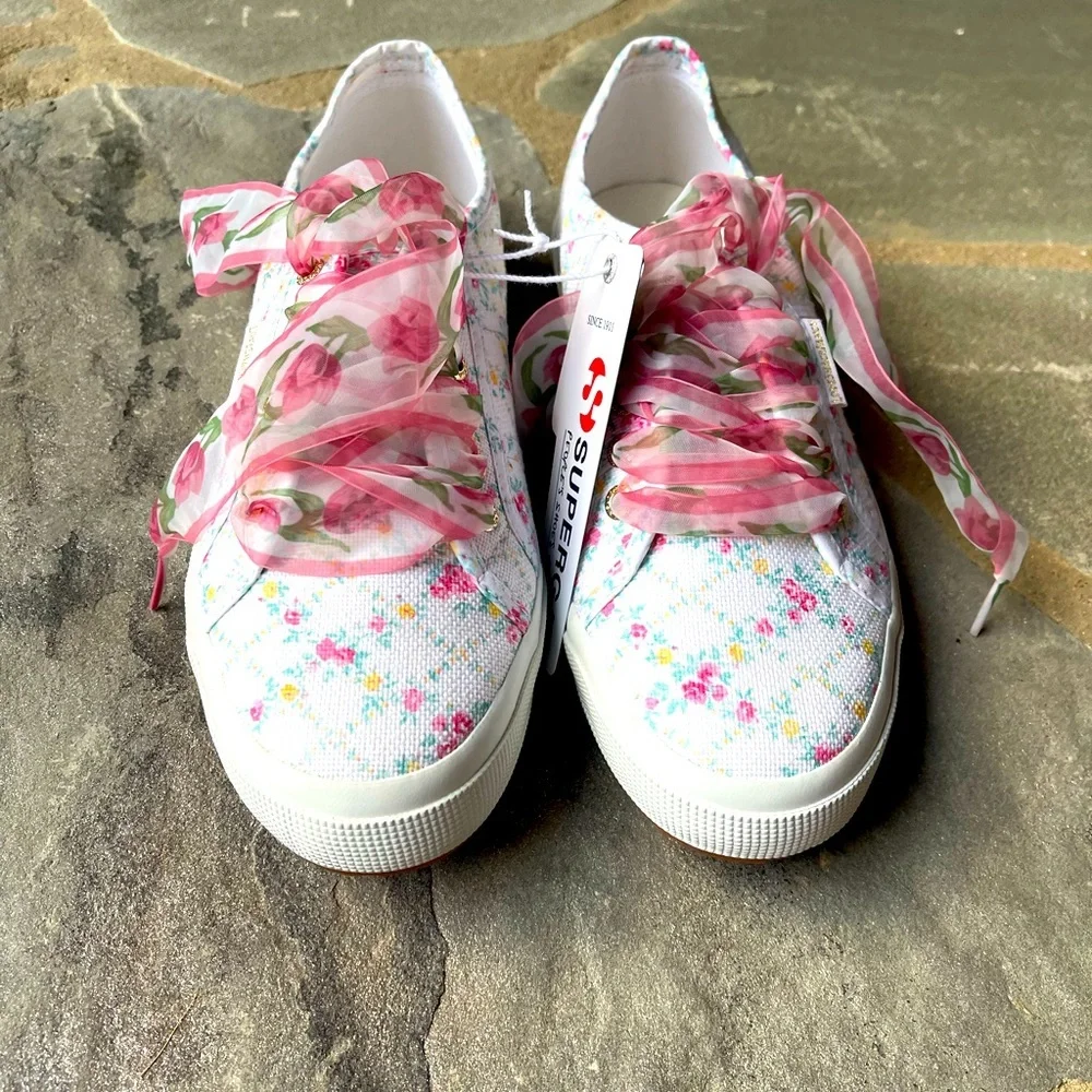 Anthropologie-Superga 2750 Fancot Lace up Round toe Floral Sneaker GREEN LEAF